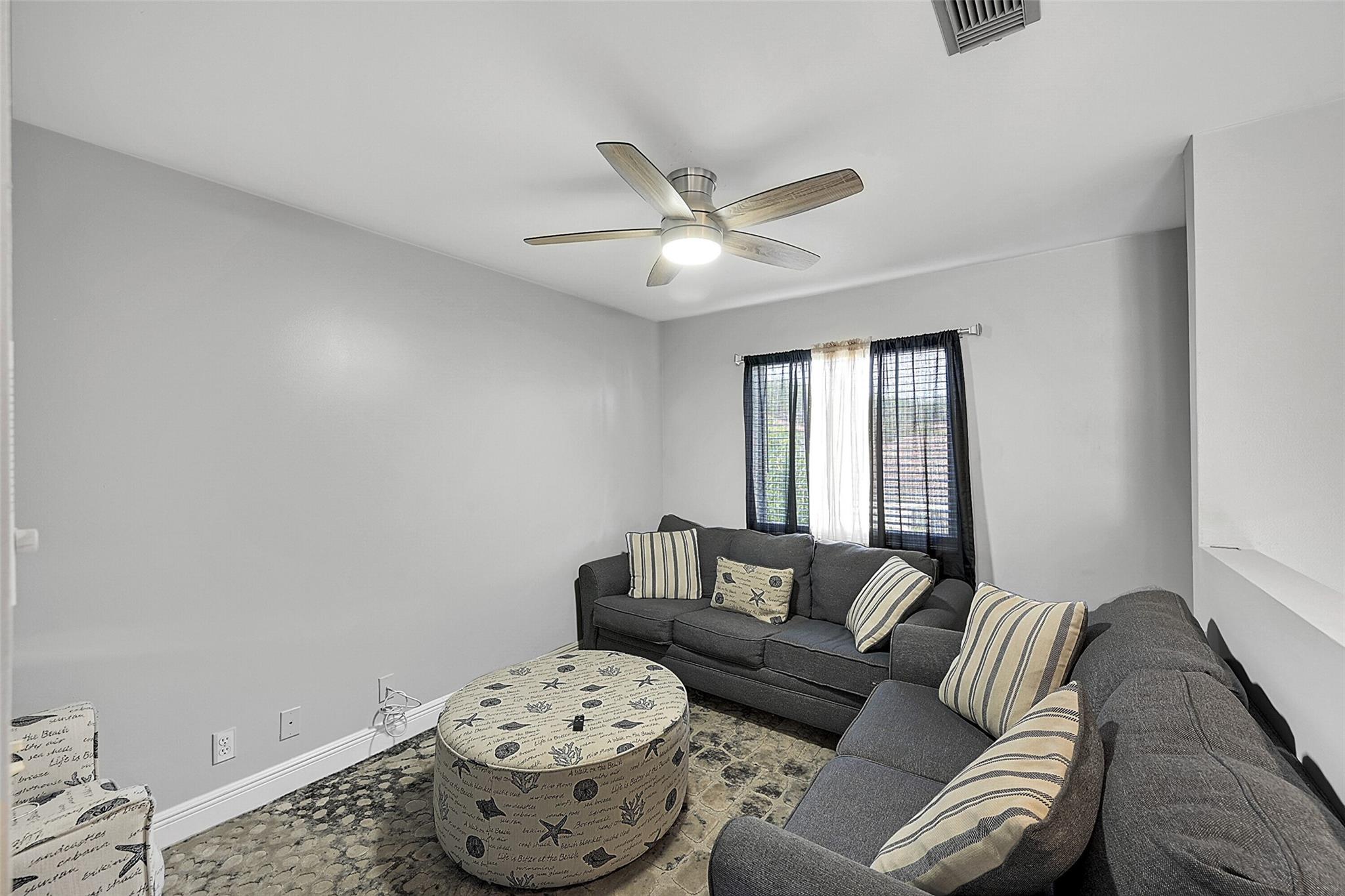 LA MARGARITA PLAT - Residential