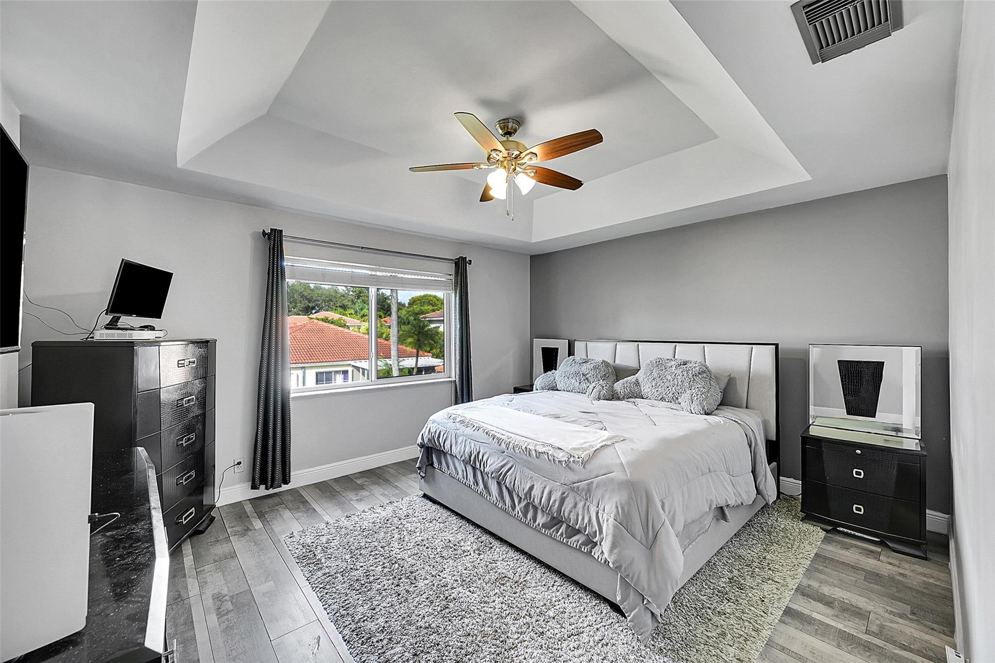 LA MARGARITA PLAT - Residential