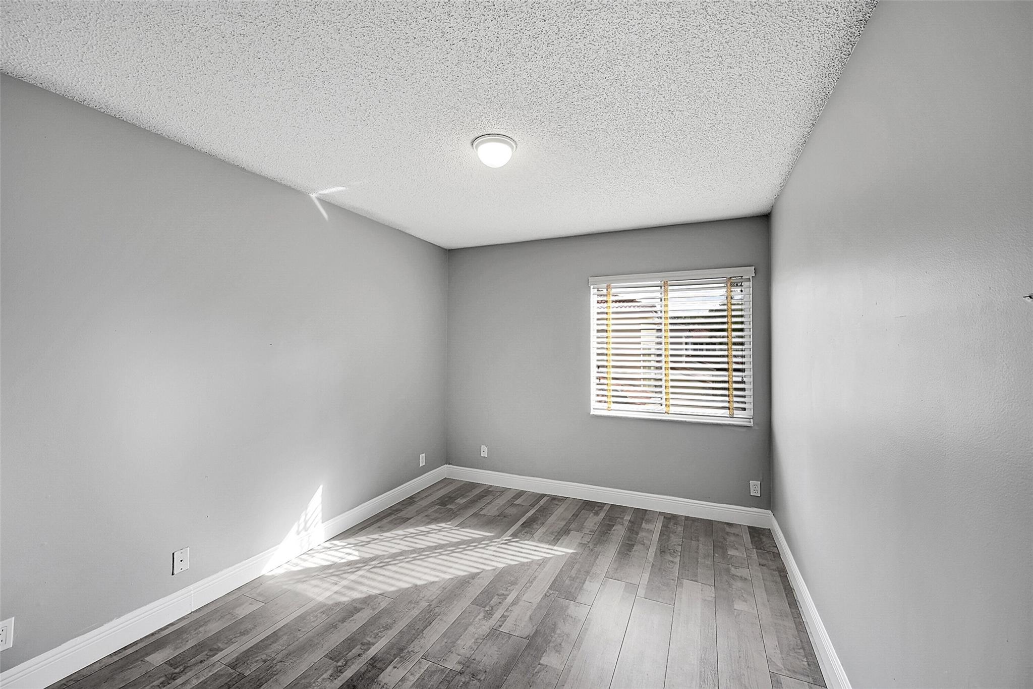 LA MARGARITA PLAT - Residential