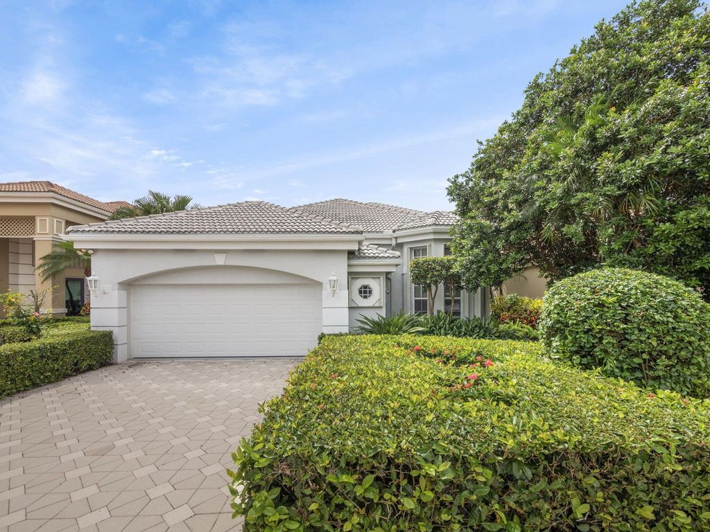 Photo of 111 Windward Drive, Palm Beach Gardens, FL 33418 (MLS # R11018229)