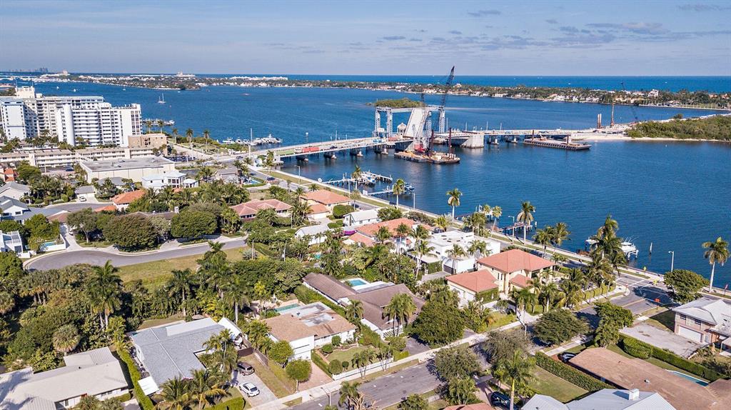 WORTH COURT - Residential