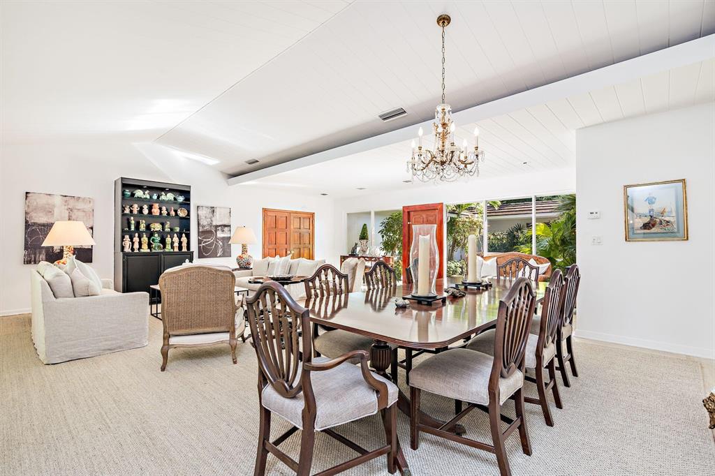 WORTH COURT - Residential