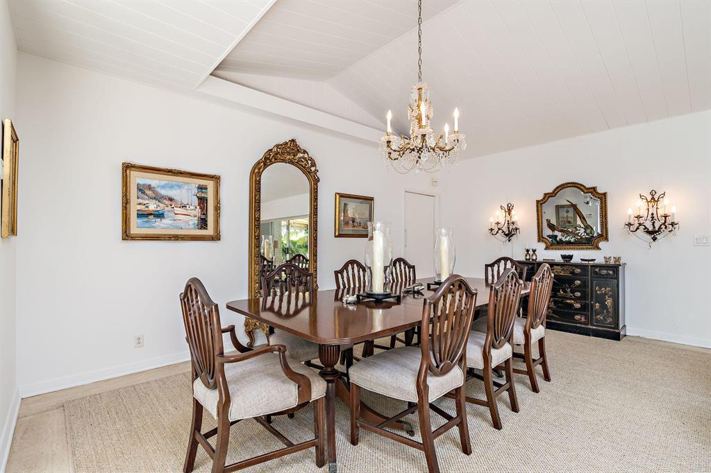 WORTH COURT - Residential