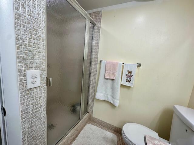 KINGS POINT BURGUNDY CONDOS - Residential