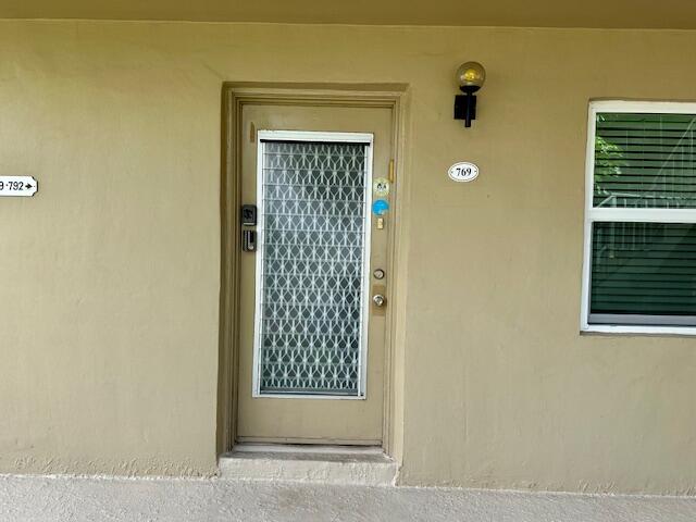 KINGS POINT BURGUNDY CONDOS - Residential