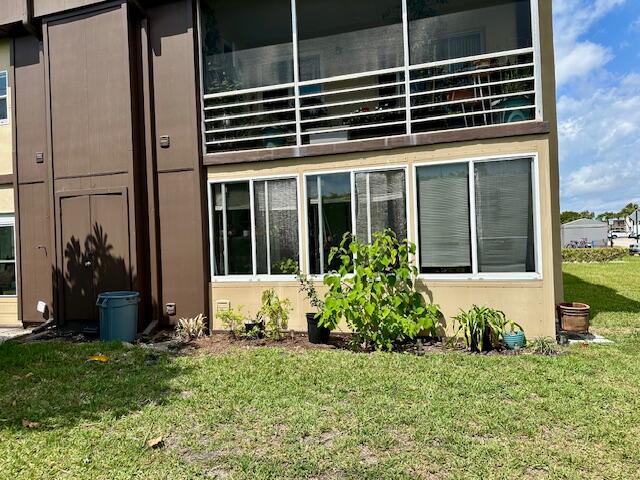 KINGS POINT BURGUNDY CONDOS - Residential