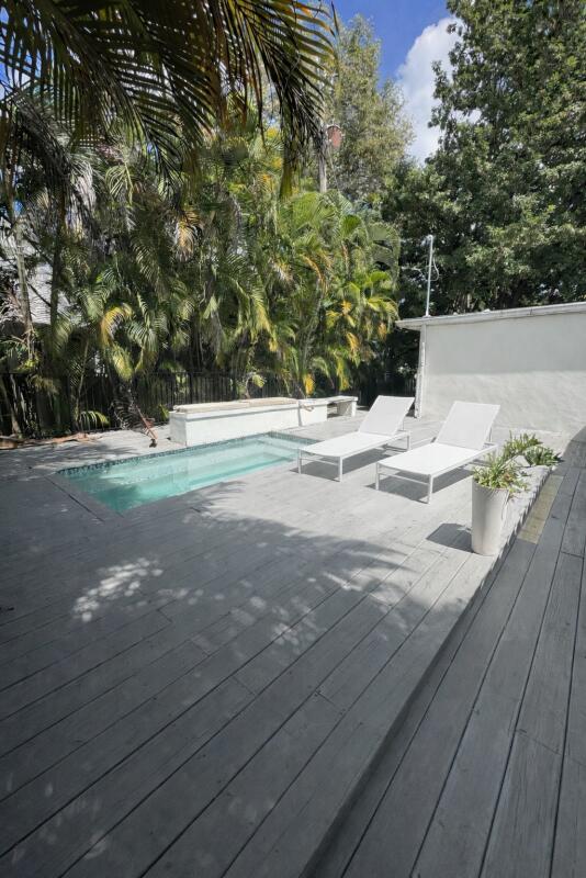 BAYSHORE UNIT NO 3 - Residential Lease