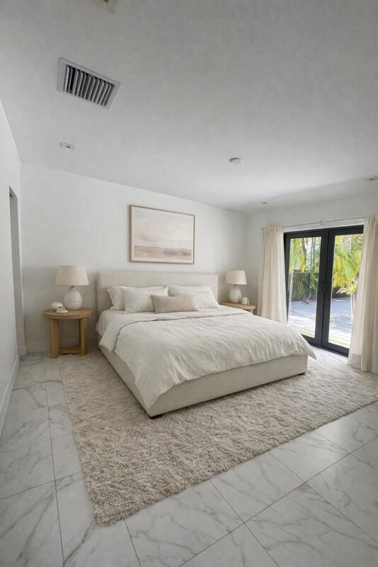 BAYSHORE UNIT NO 3 - Residential Lease