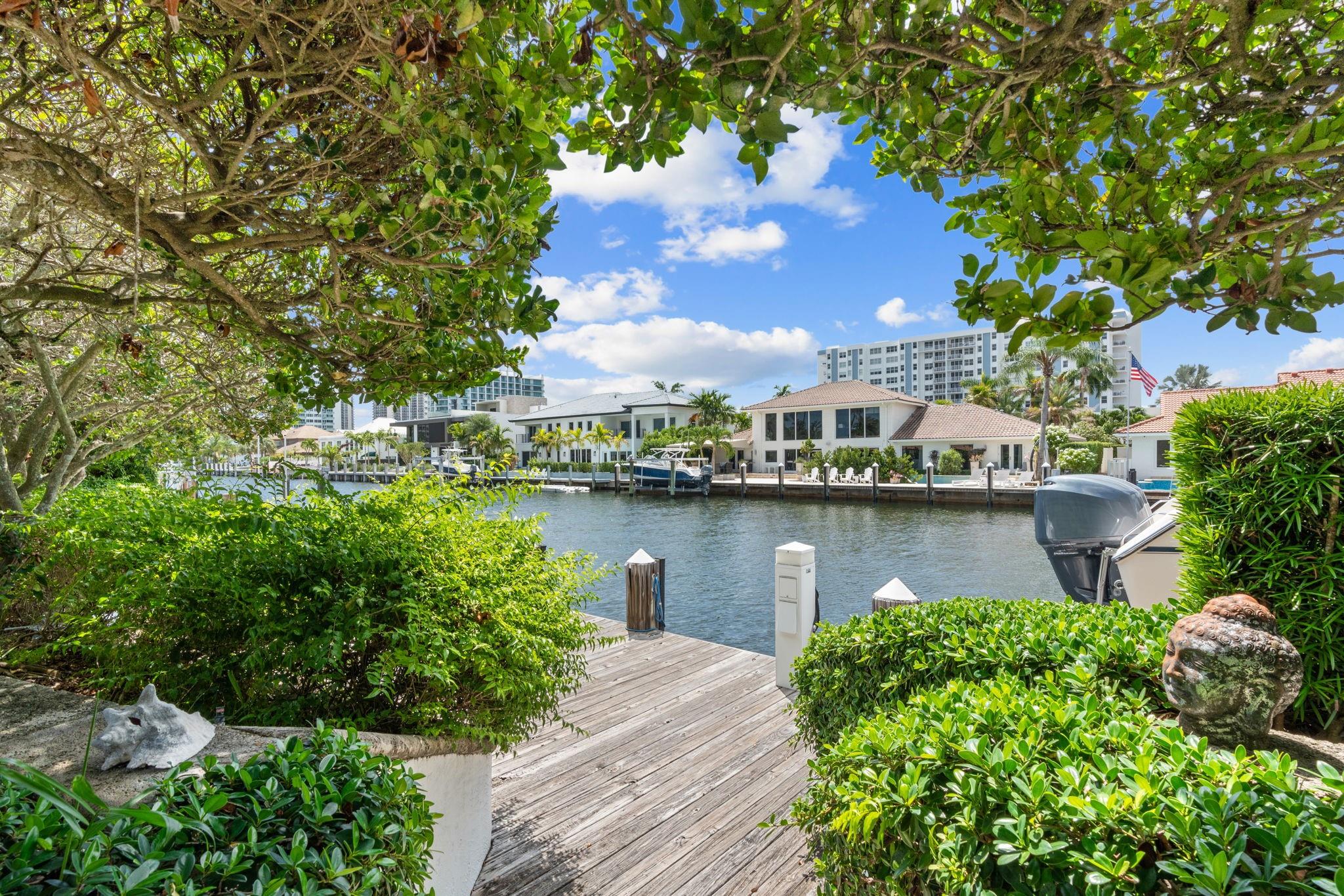 Coral Ridge Country Club - Residential