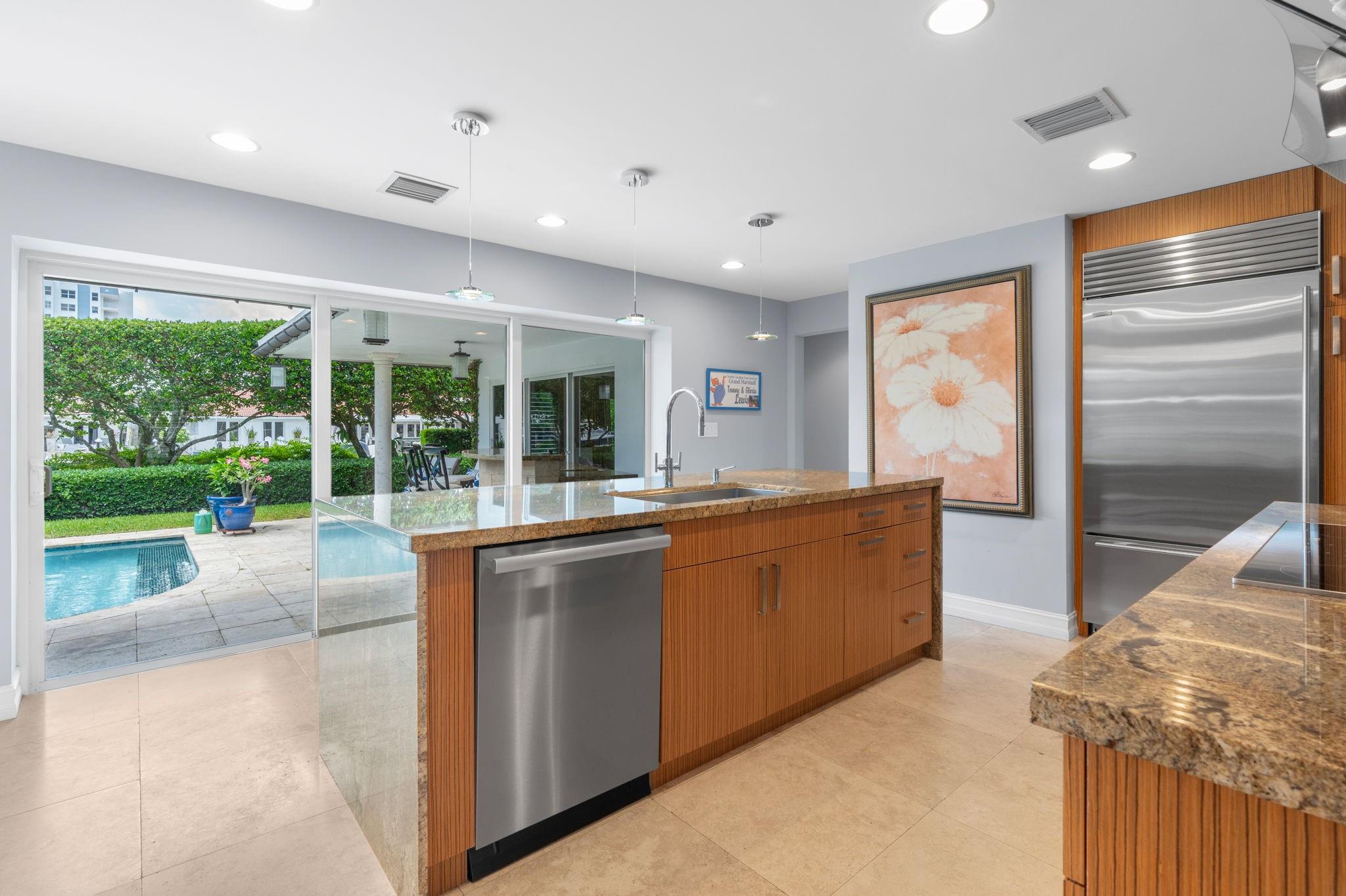 Coral Ridge Country Club - Residential
