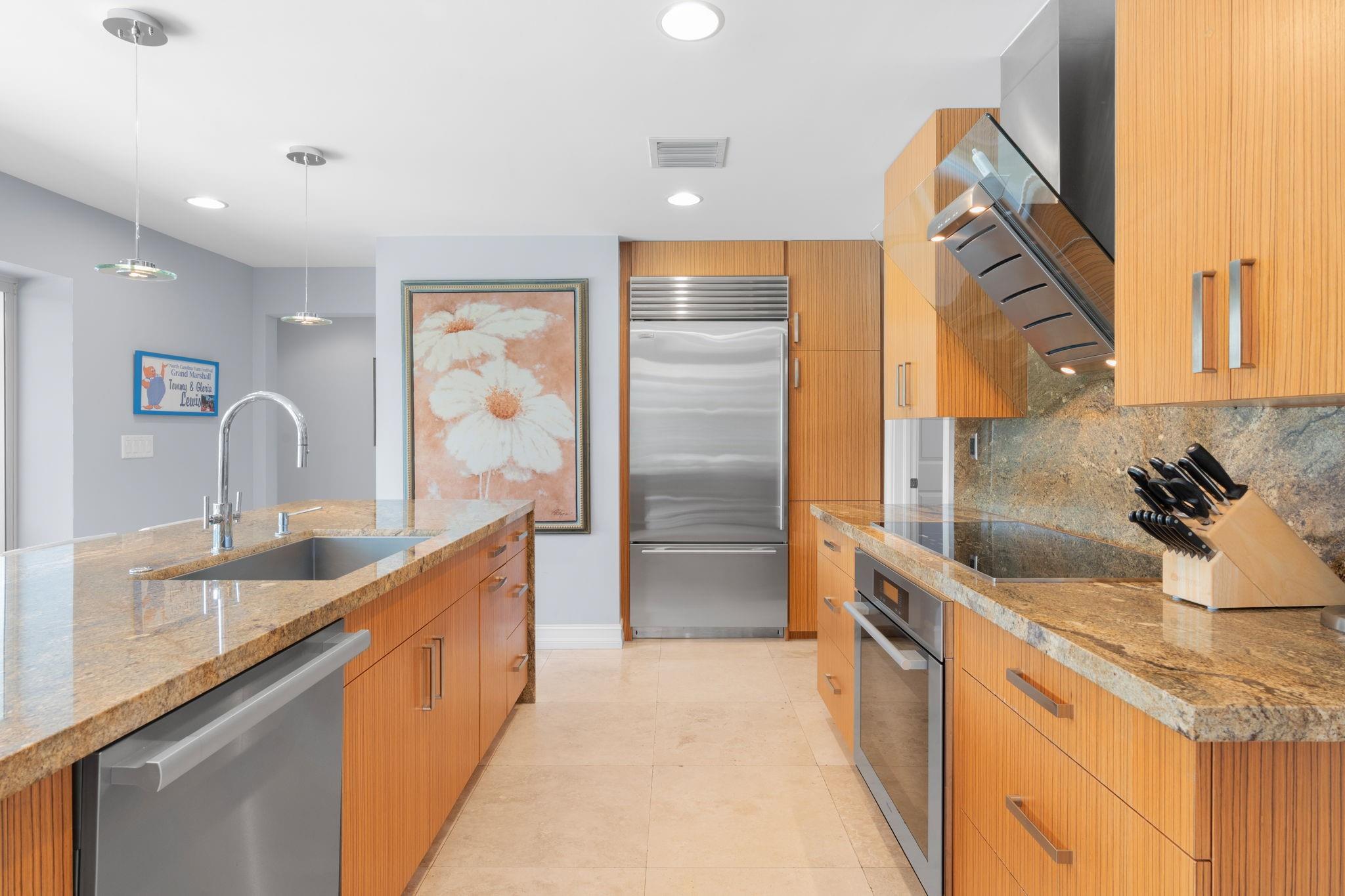 Coral Ridge Country Club - Residential