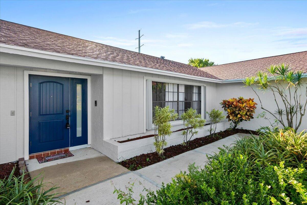 View photos, virtual tours, details... 1941 SHOWER TREE Way