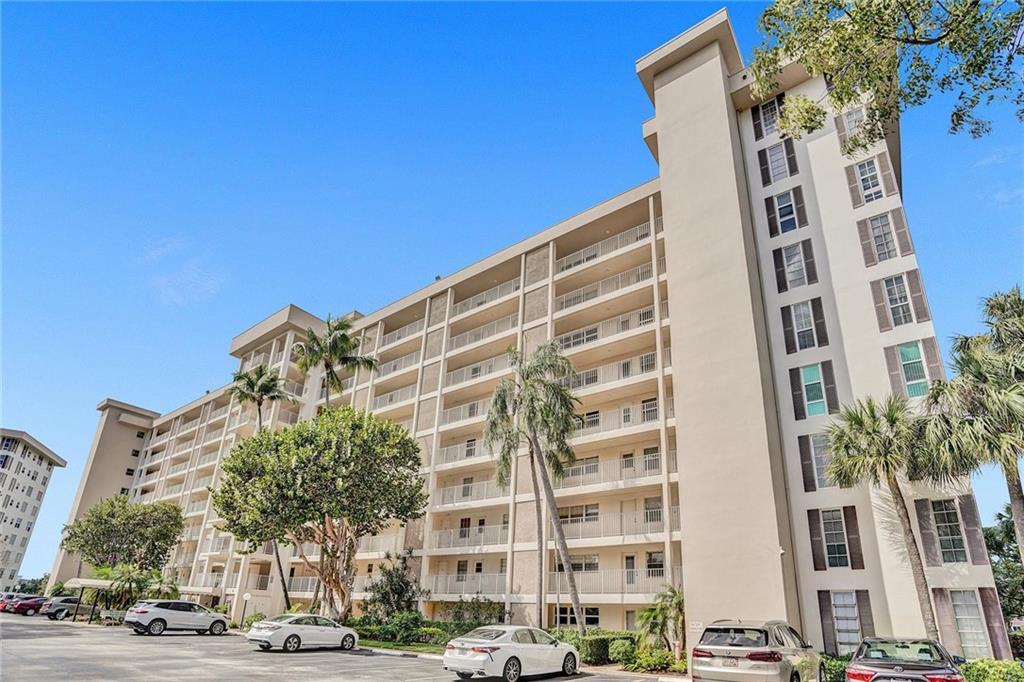 Palm Aire Country Club - Residential