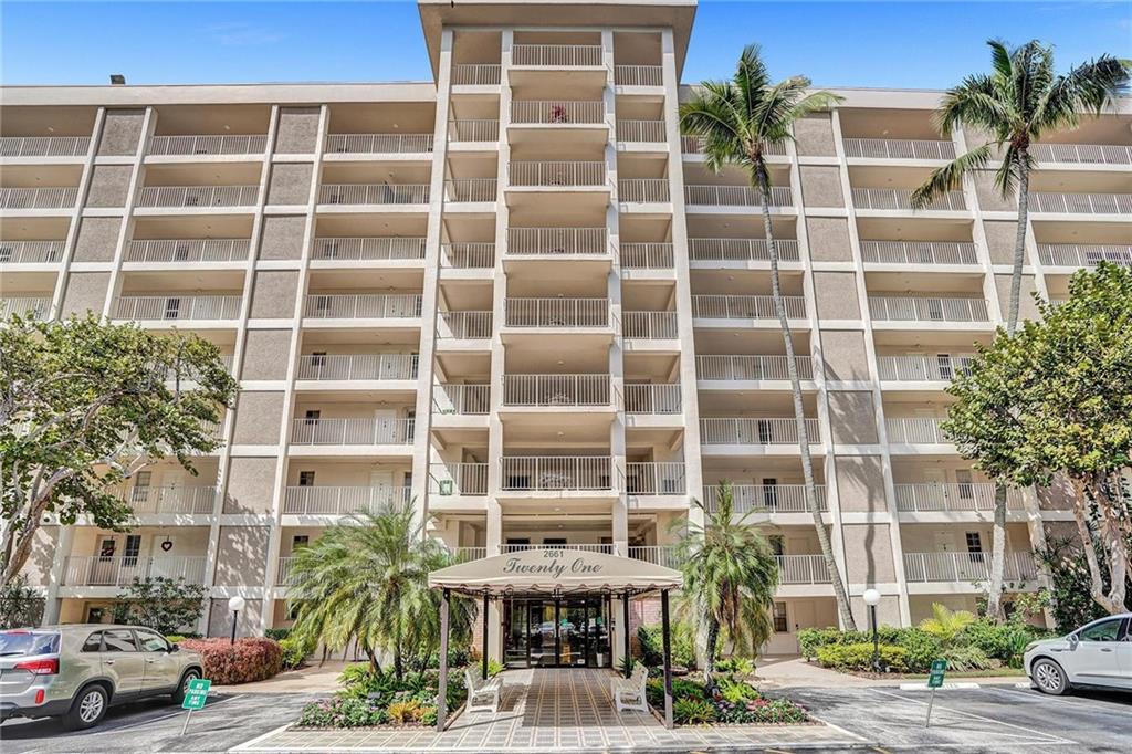 Palm Aire Country Club - Residential