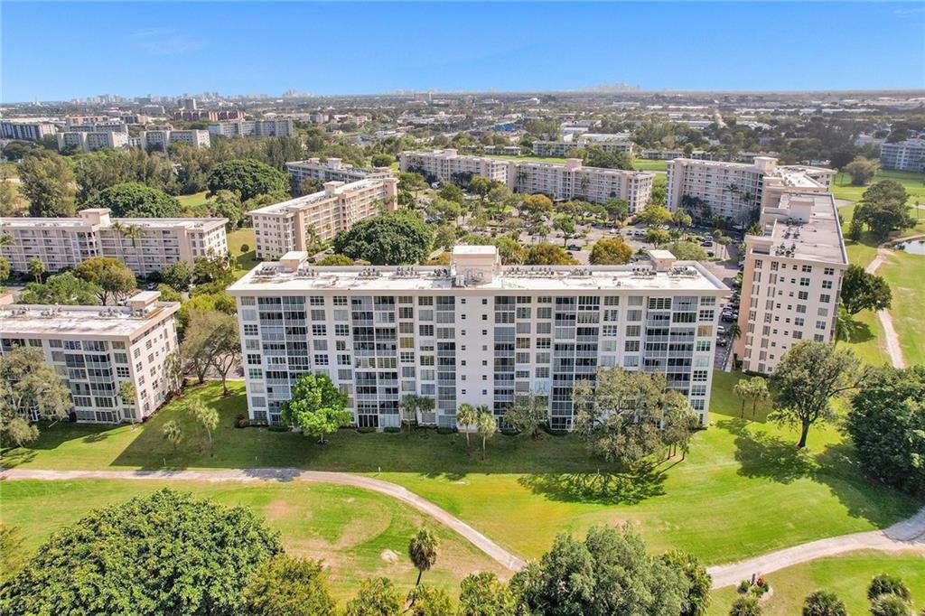 Palm Aire Country Club - Residential