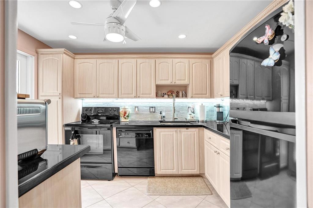 Palm Aire Country Club - Residential