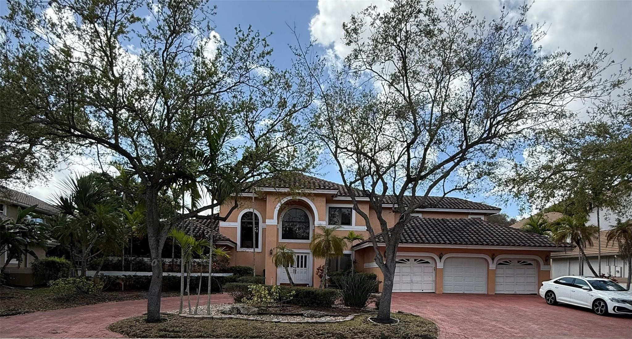 Eagle Glen 130-5 B - Residential