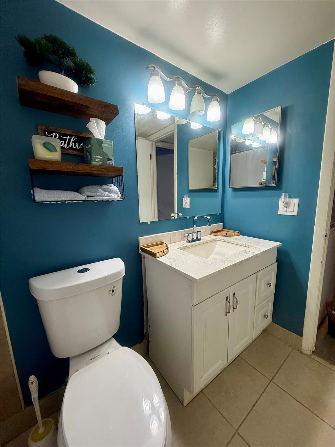 Gate Condo 03 - Residential