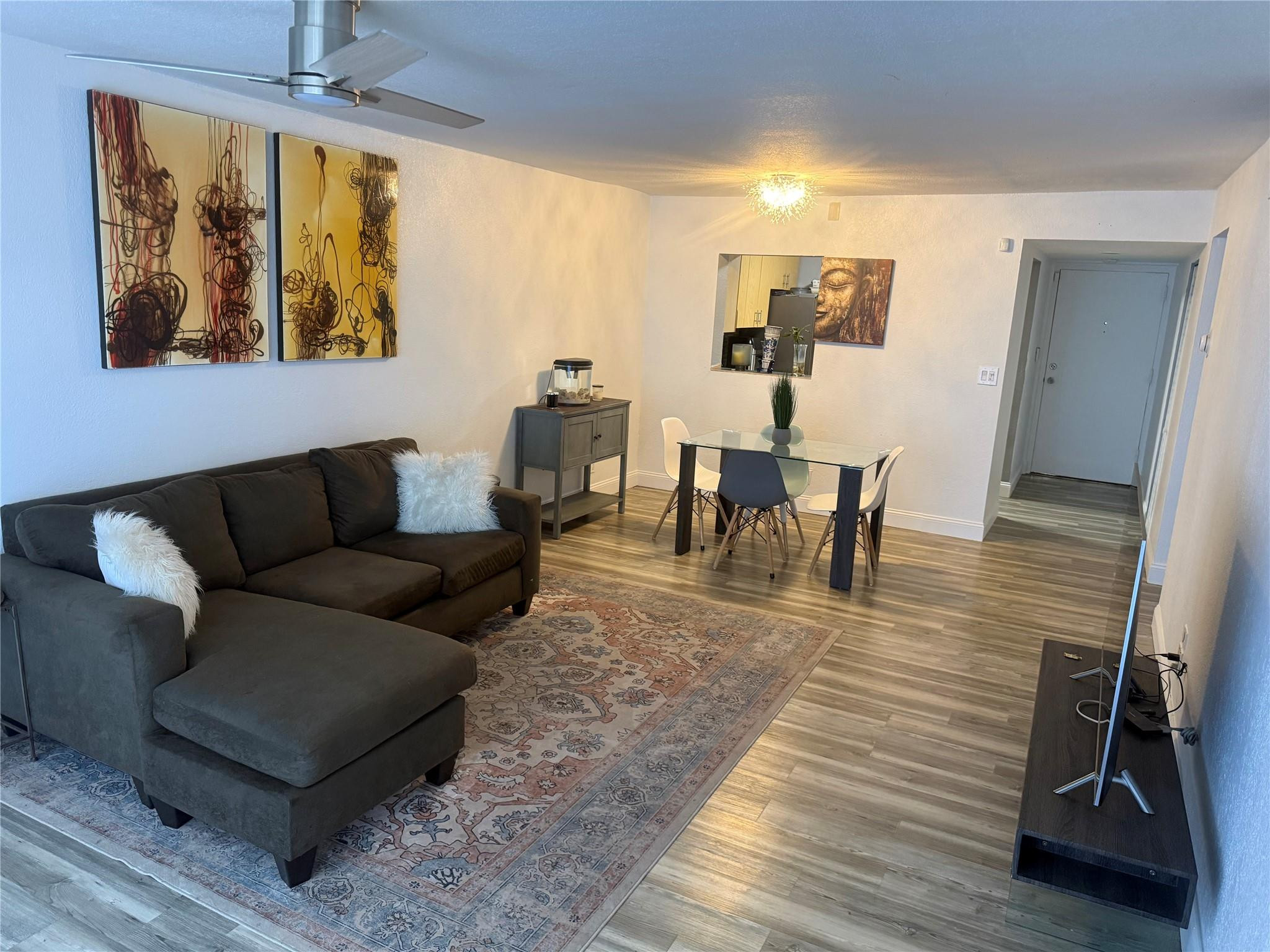 6190 Woodlands Boulevard 107