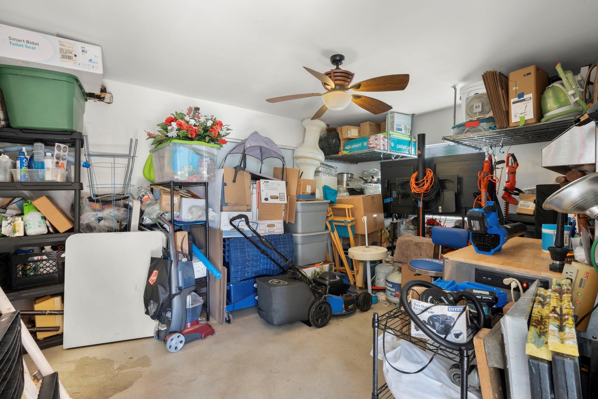 NORTH ANDREWS GARDENS FIR - Residential