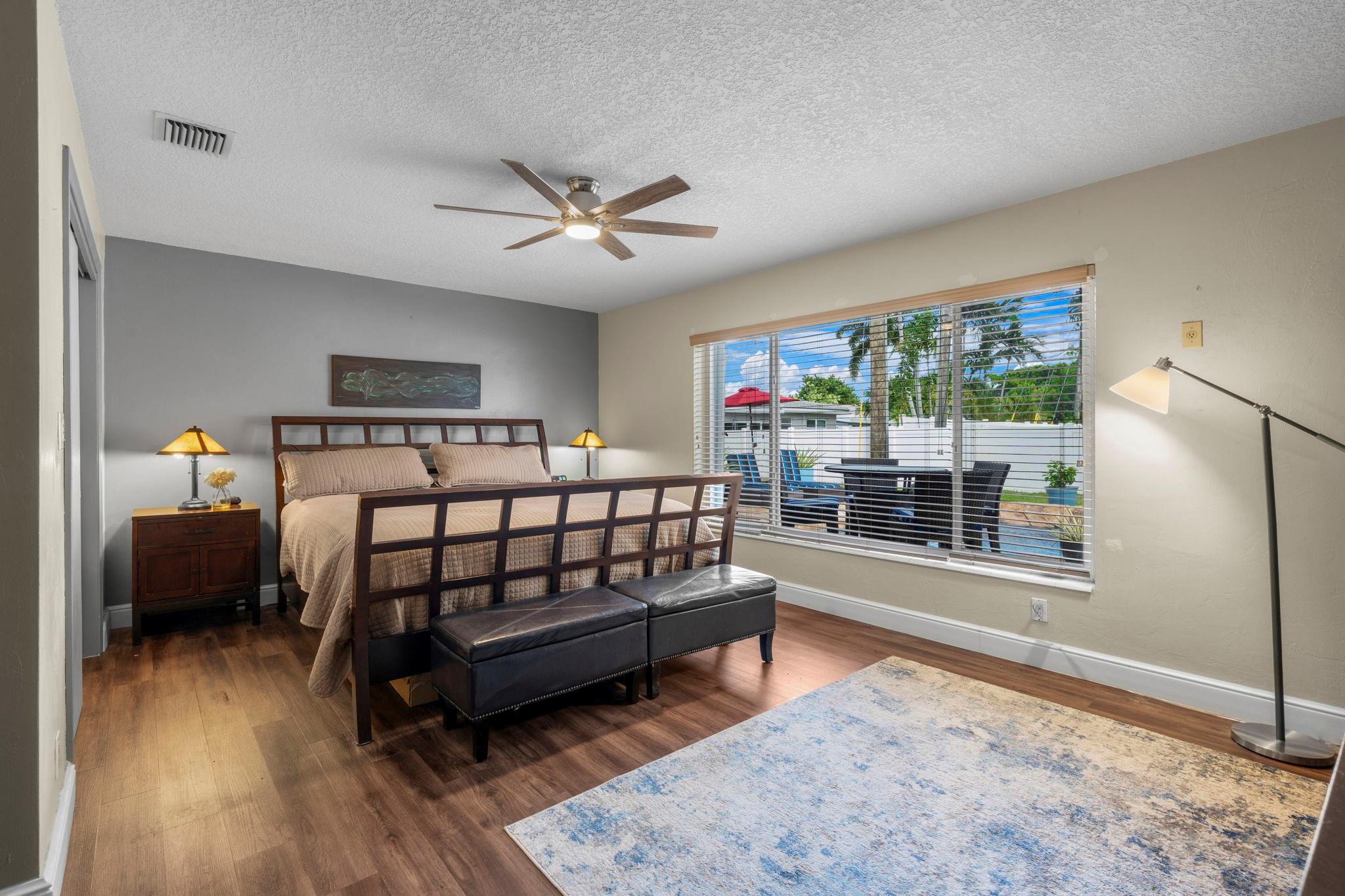 NORTH ANDREWS GARDENS FIR - Residential