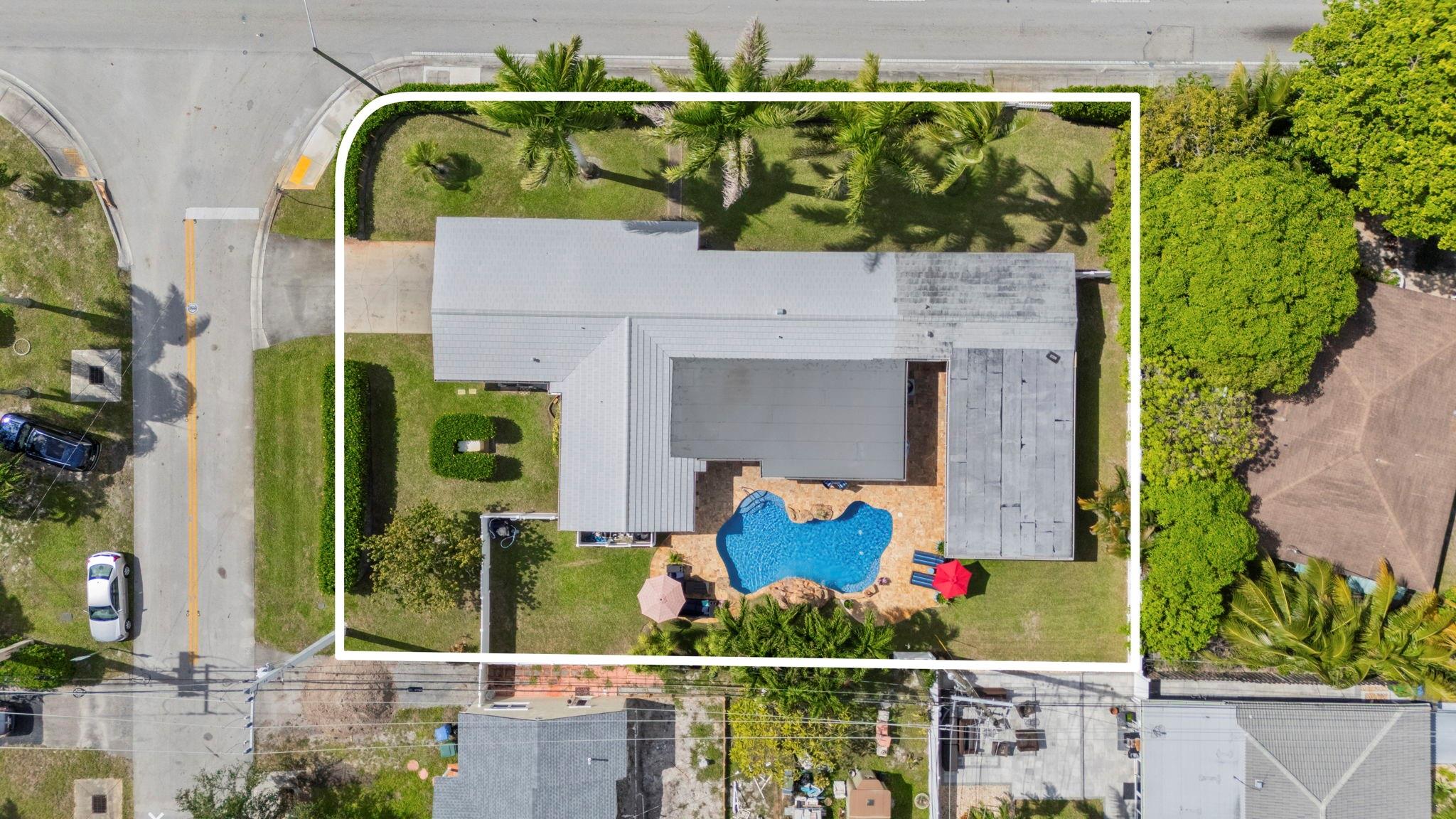 NORTH ANDREWS GARDENS FIR - Residential