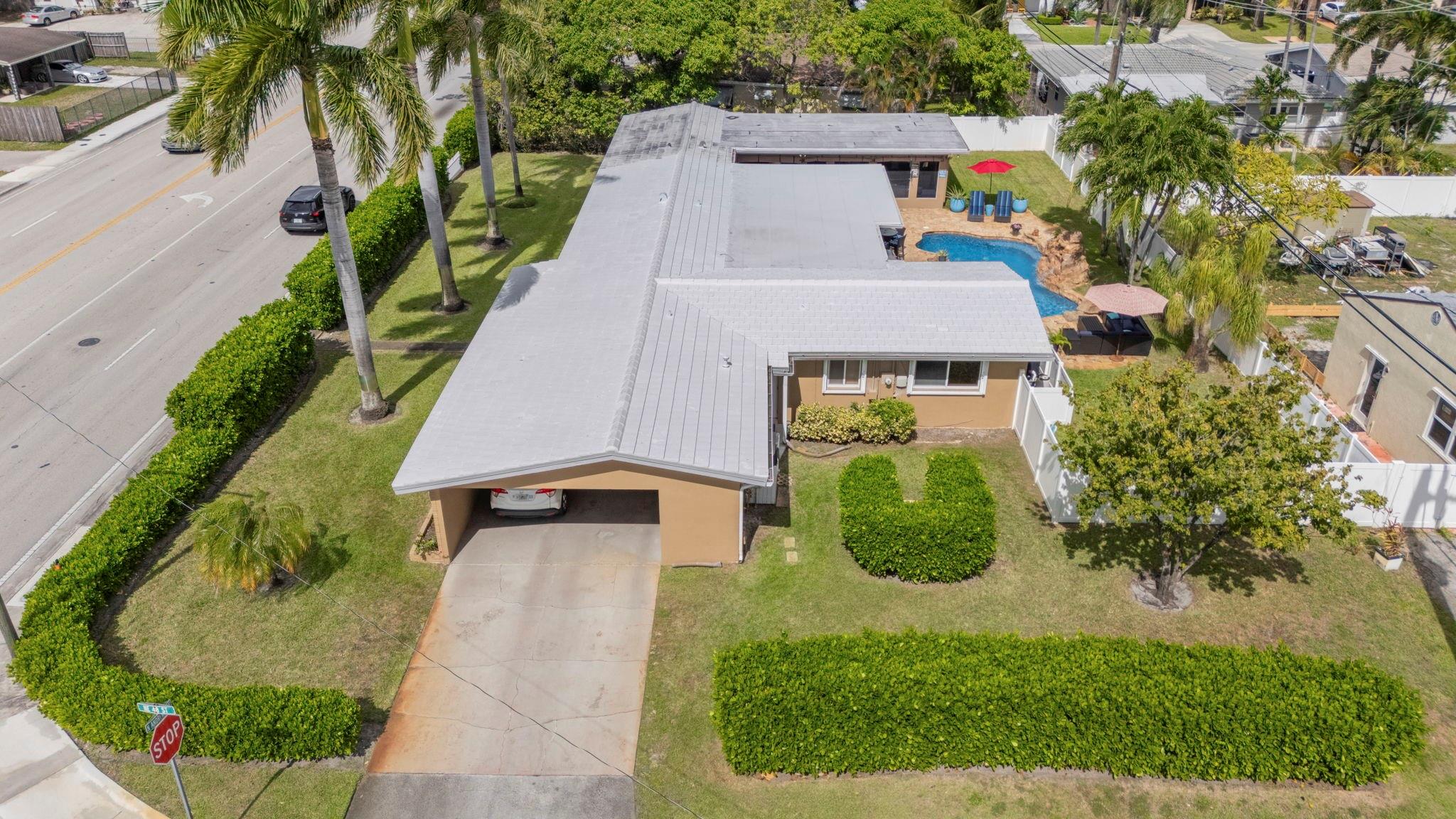 NORTH ANDREWS GARDENS FIR - Residential