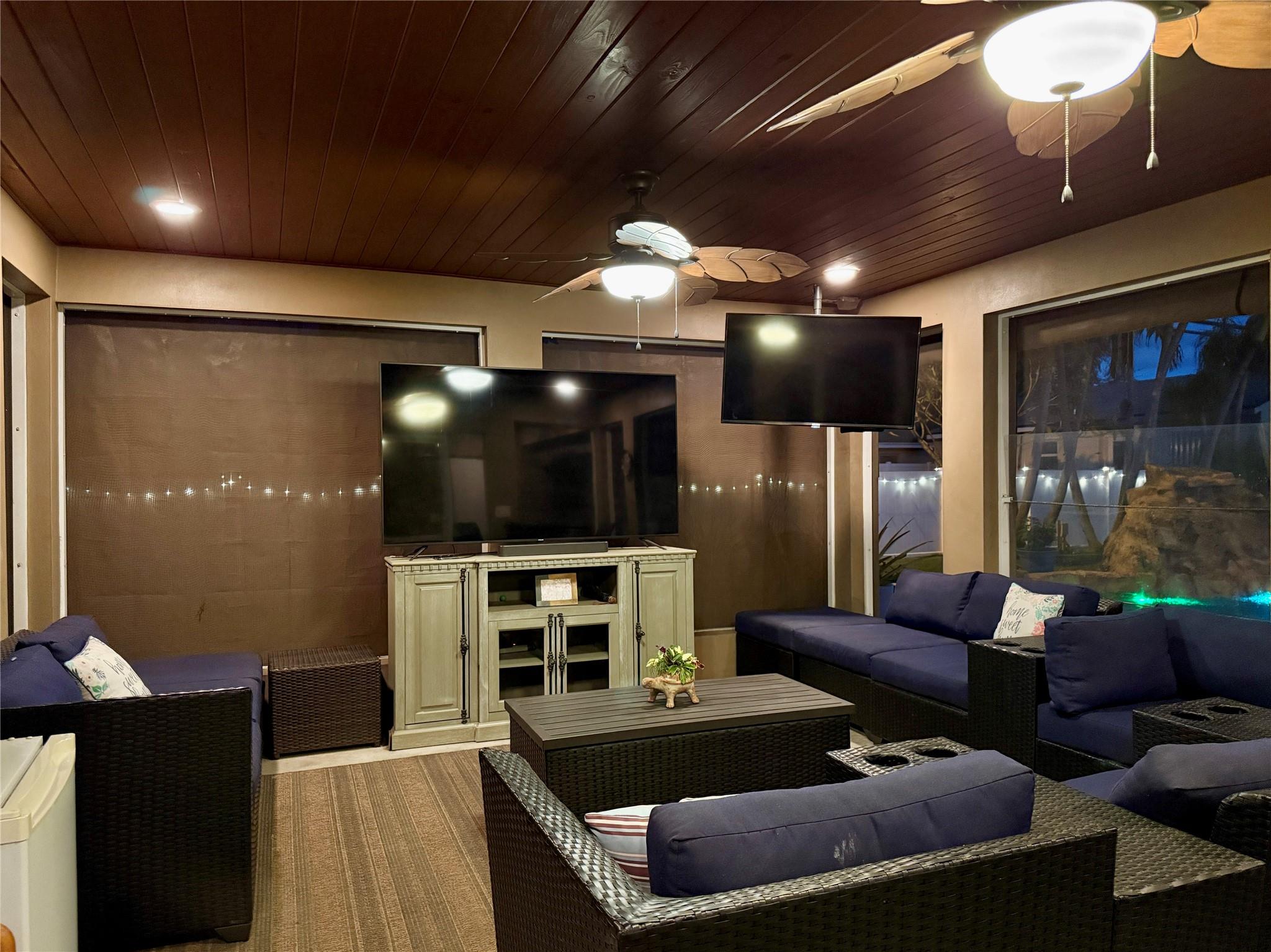 NORTH ANDREWS GARDENS FIR - Residential