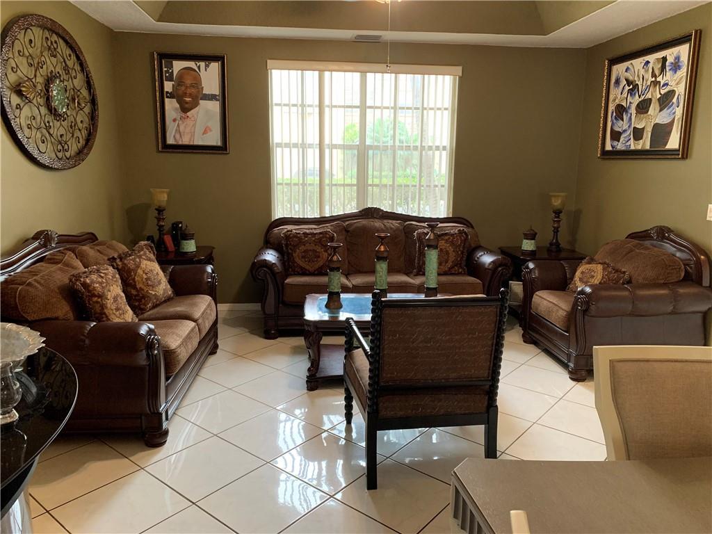 ROYAL PALM VILLAGE - Residential