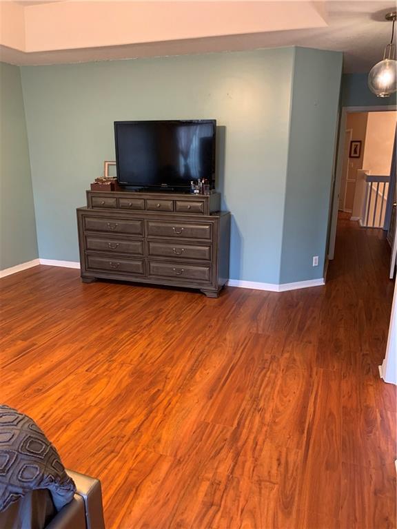 ROYAL PALM VILLAGE - Residential