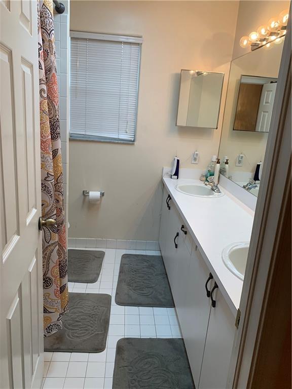 ROYAL PALM VILLAGE - Residential