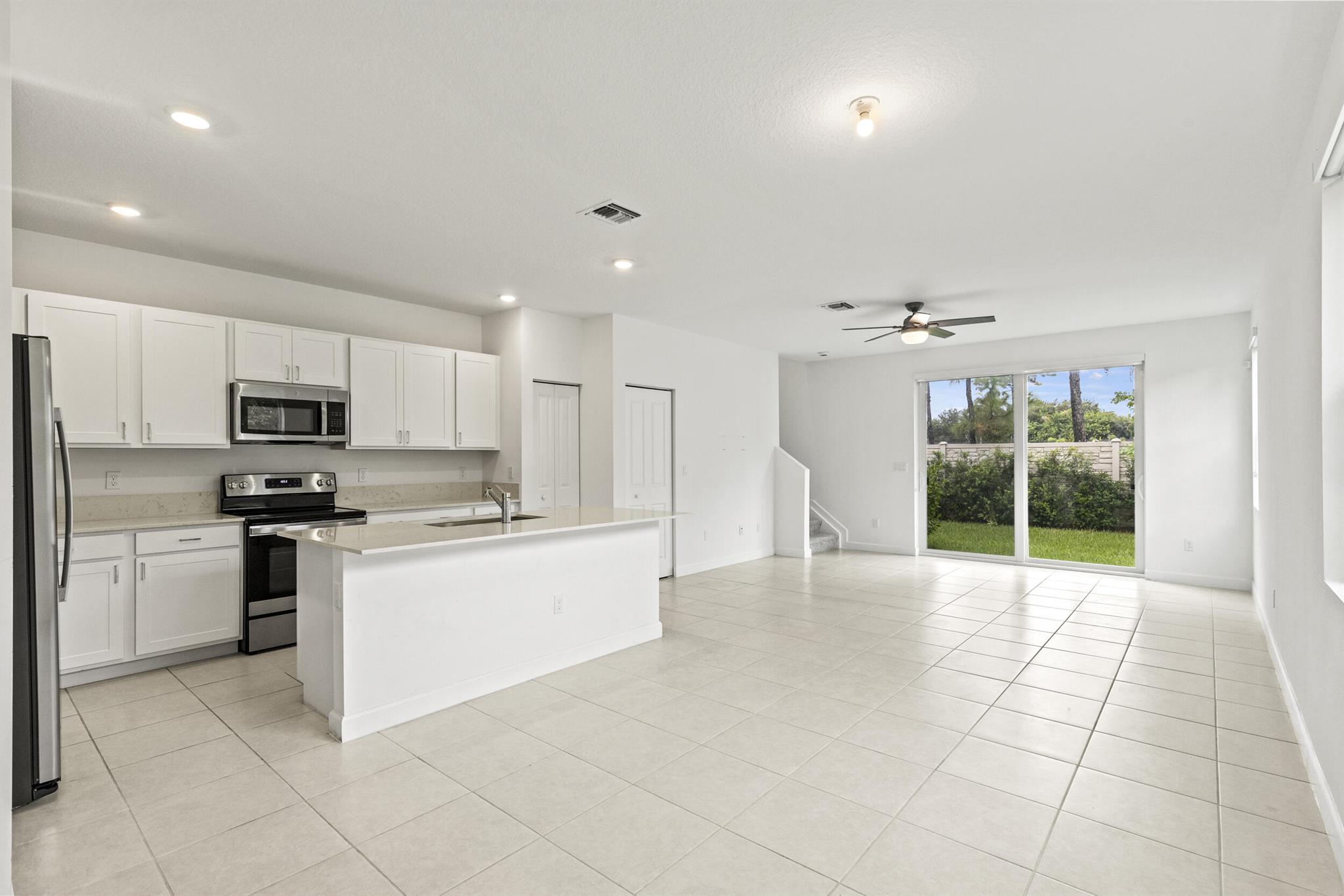 HEATHWOOD RESERVE PUD - Residential Lease