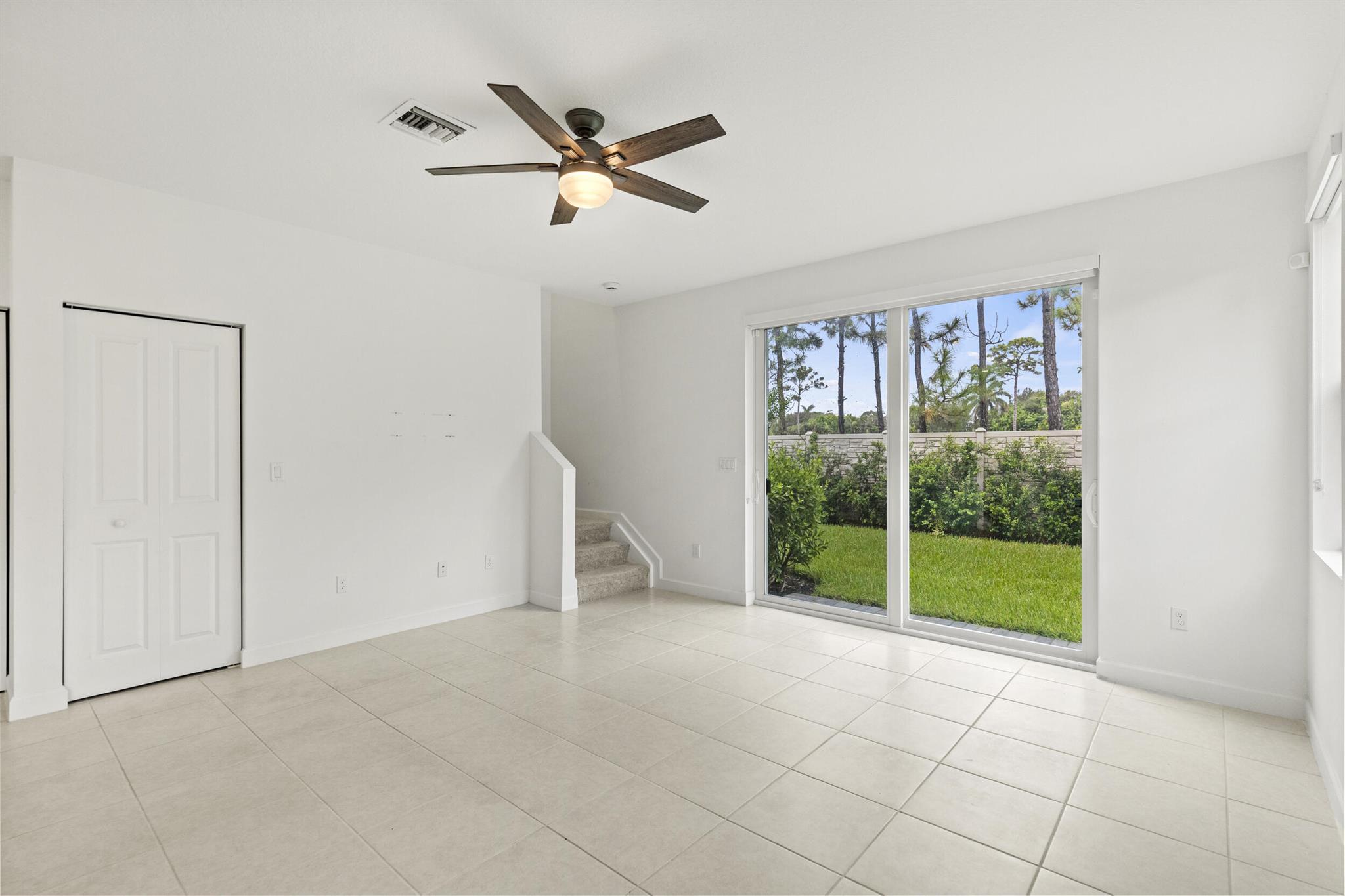 HEATHWOOD RESERVE PUD - Residential Lease