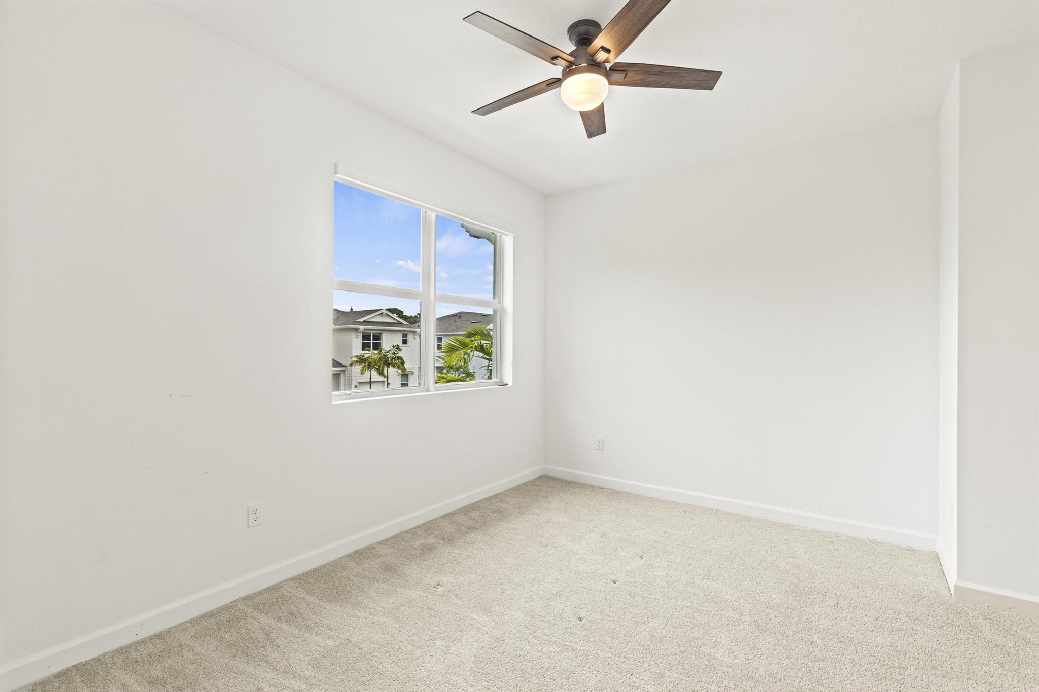 HEATHWOOD RESERVE PUD - Residential Lease