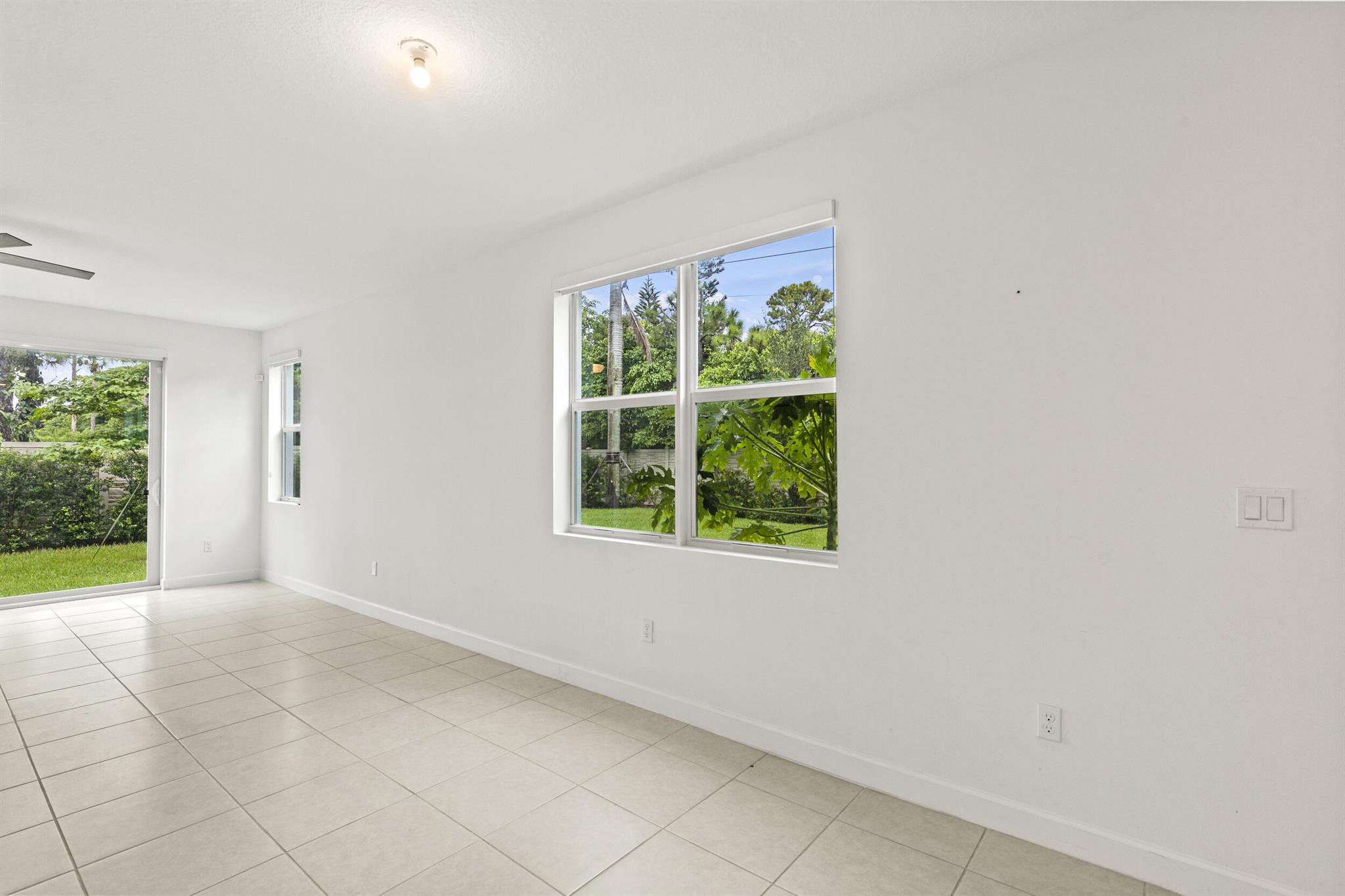 HEATHWOOD RESERVE PUD - Residential Lease