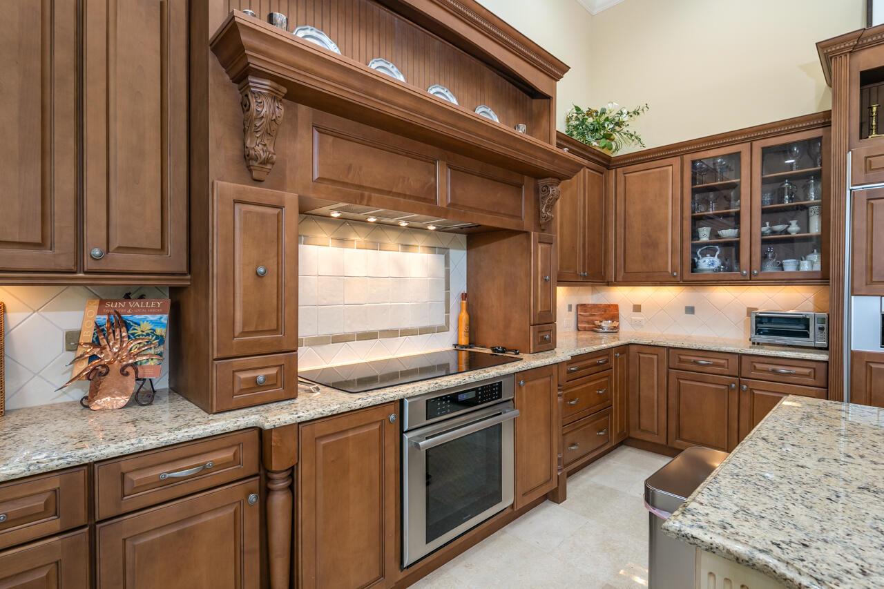 MEDALIST VILLAGE - Residential