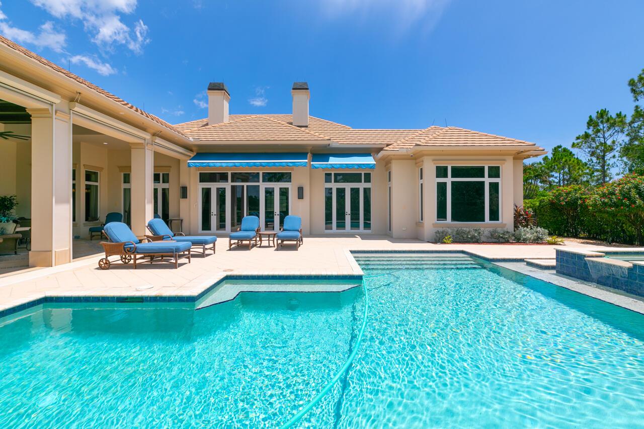 MEDALIST VILLAGE - Residential