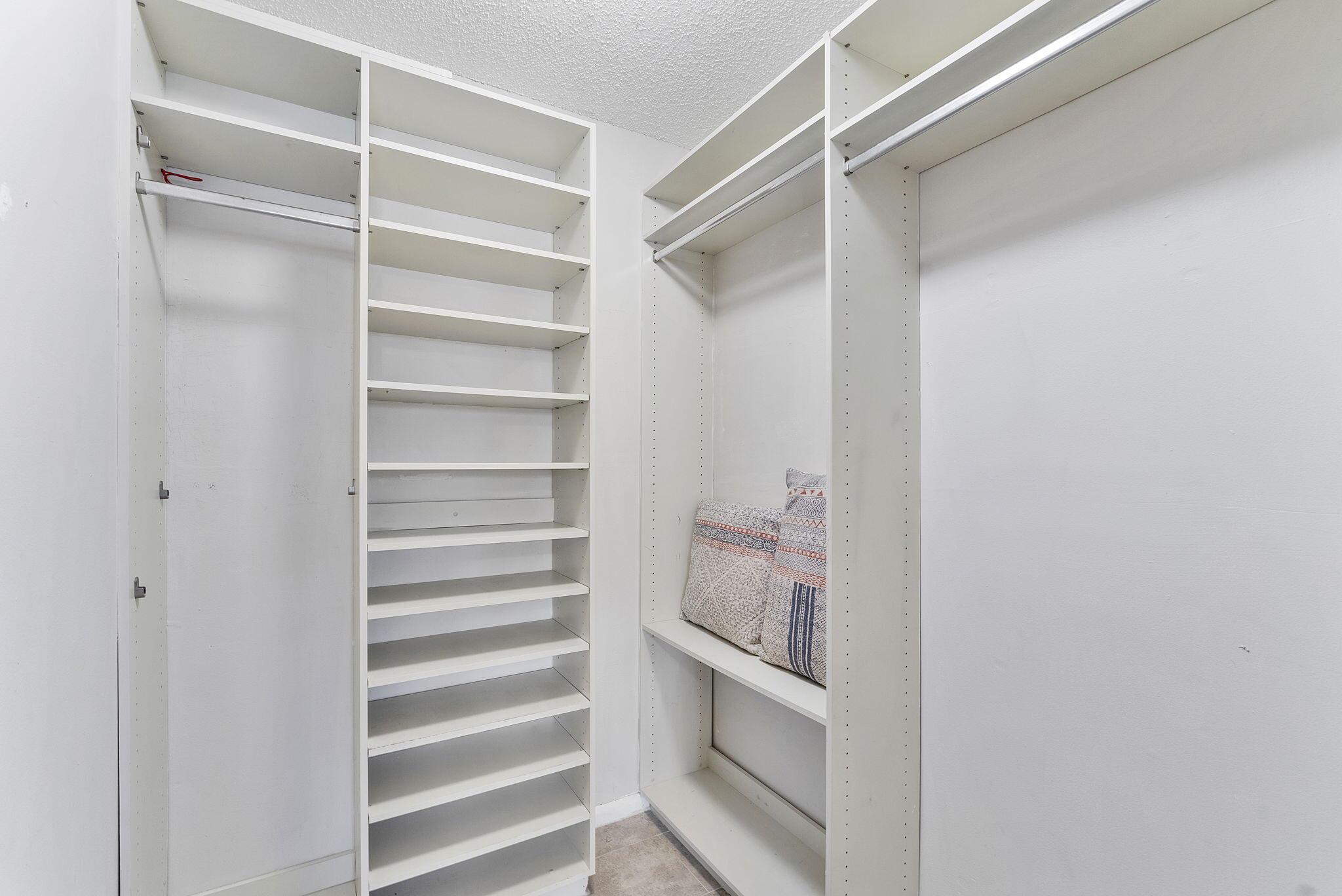 POMPANO BEACH HOUSE - Residential Lease
