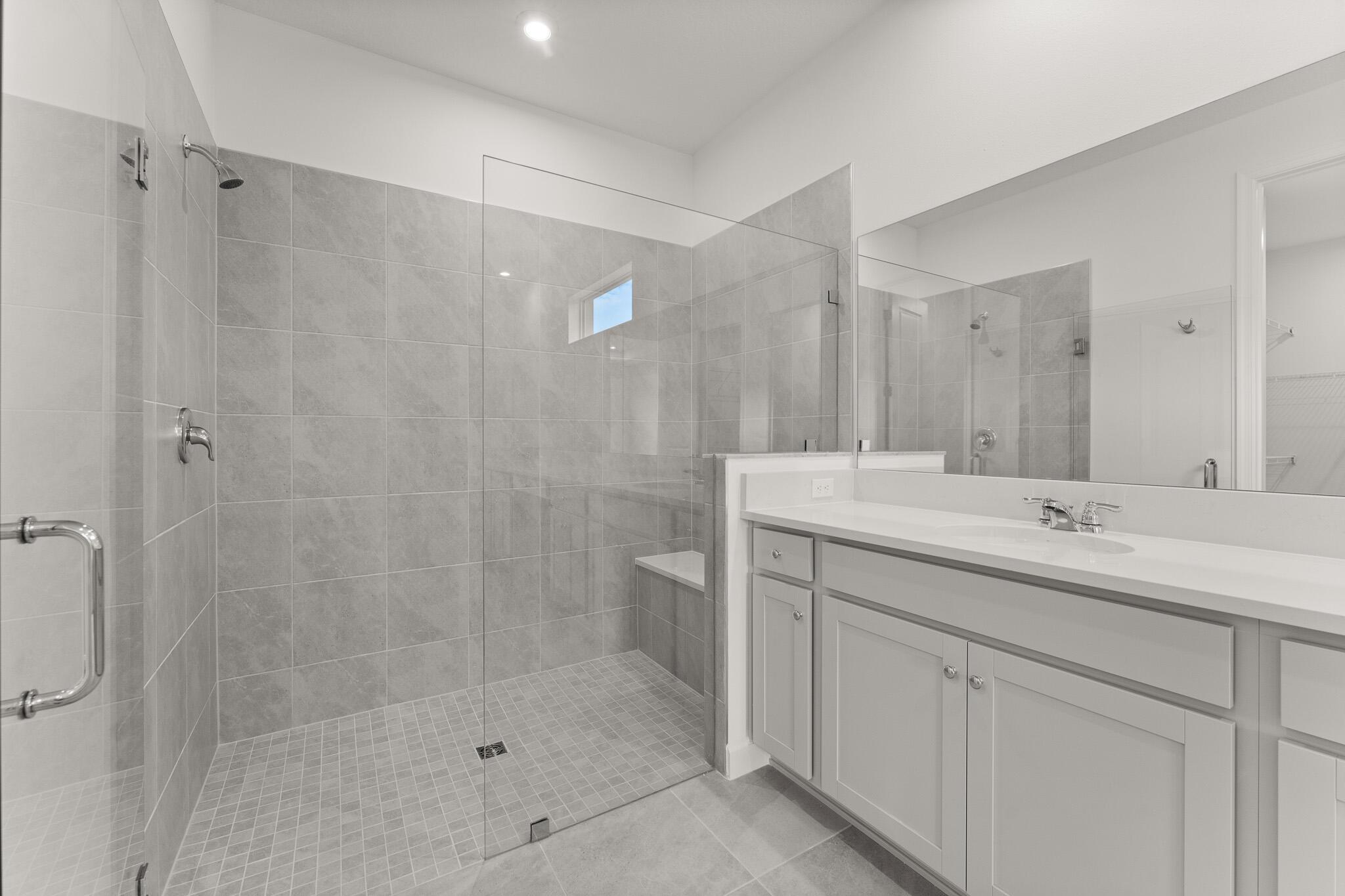 TELARO AT SOUTHERN GROVE - Residential