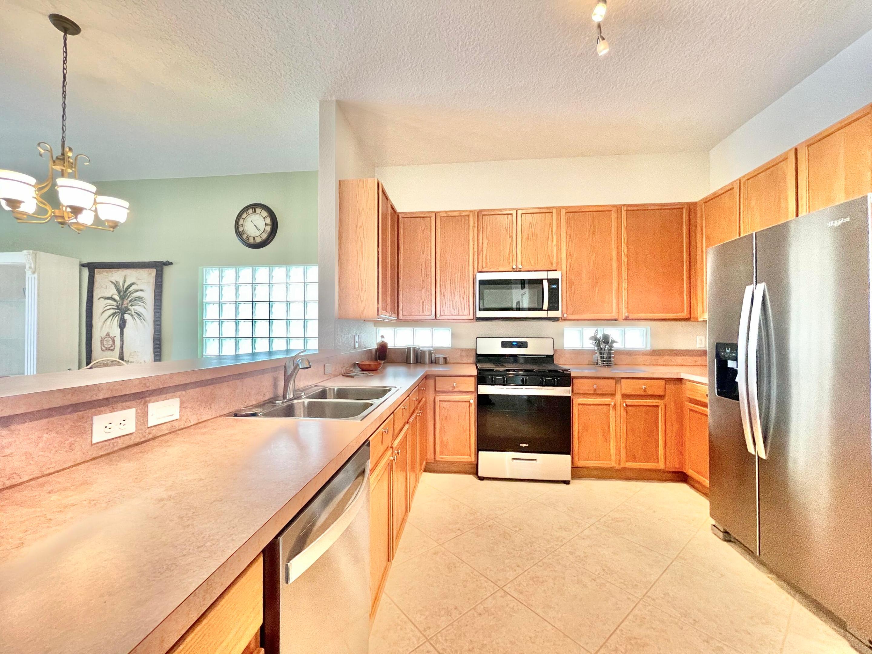 ANTHONY GROVES PH 1 - Residential Lease