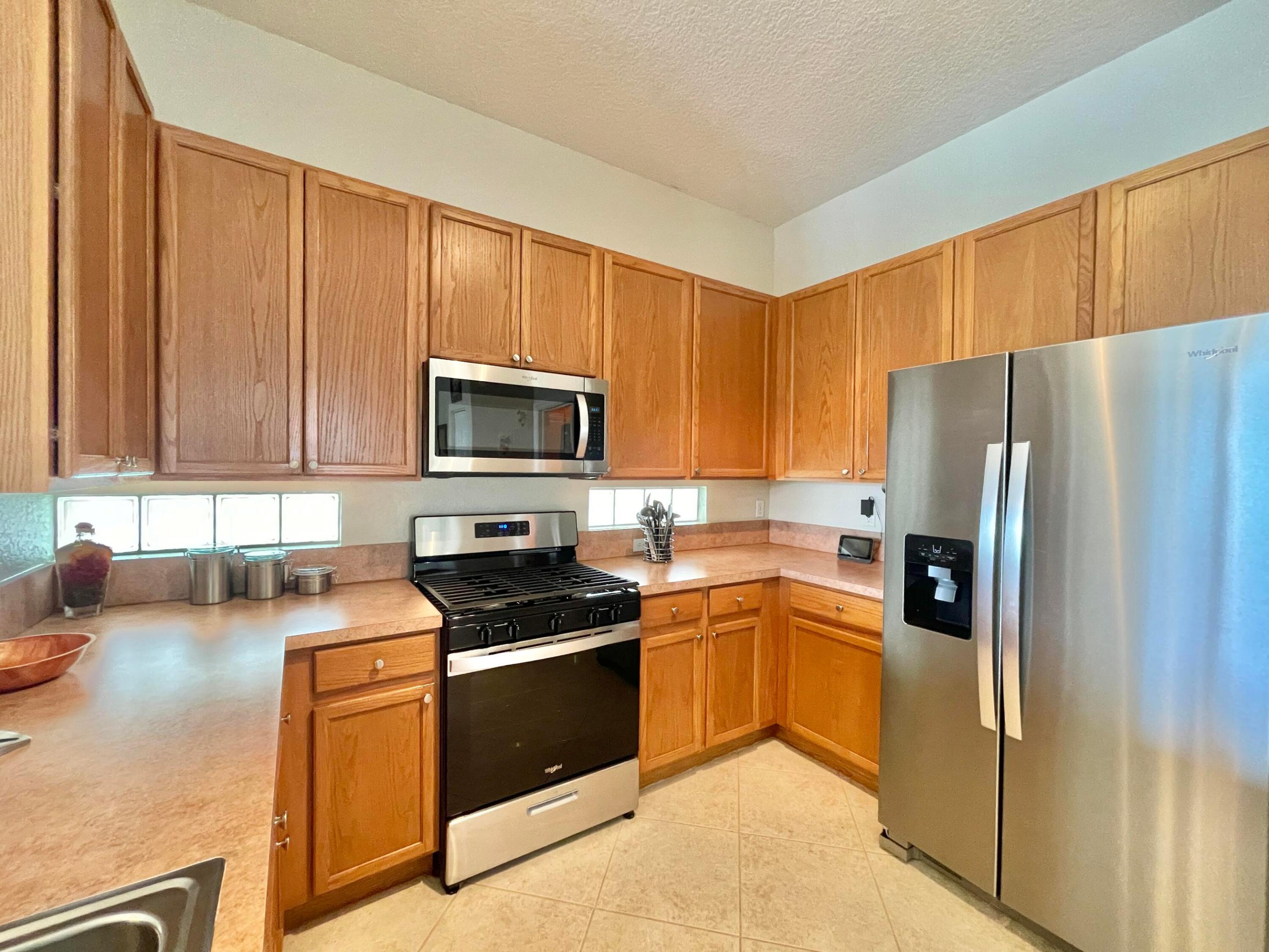 ANTHONY GROVES PH 1 - Residential Lease
