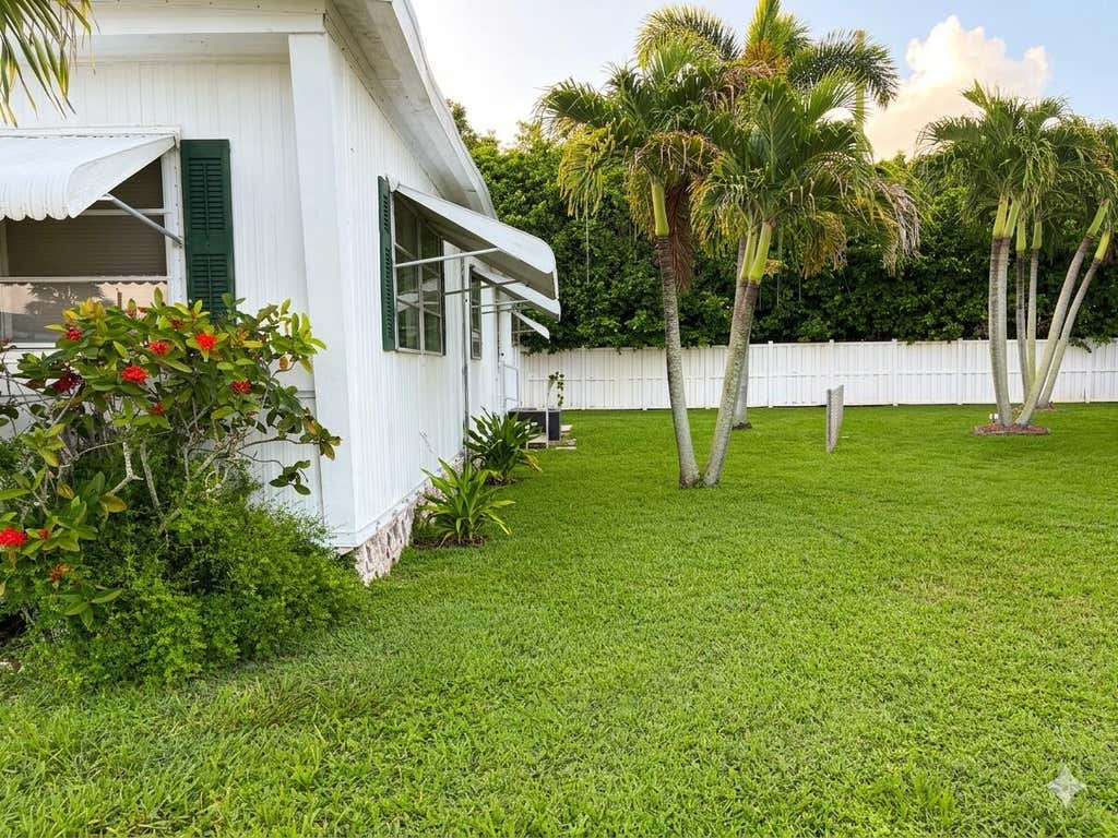 Photo of 4084 Bougainvillea Road W, Boynton Beach, FL 33436 (MLS # B26060467)