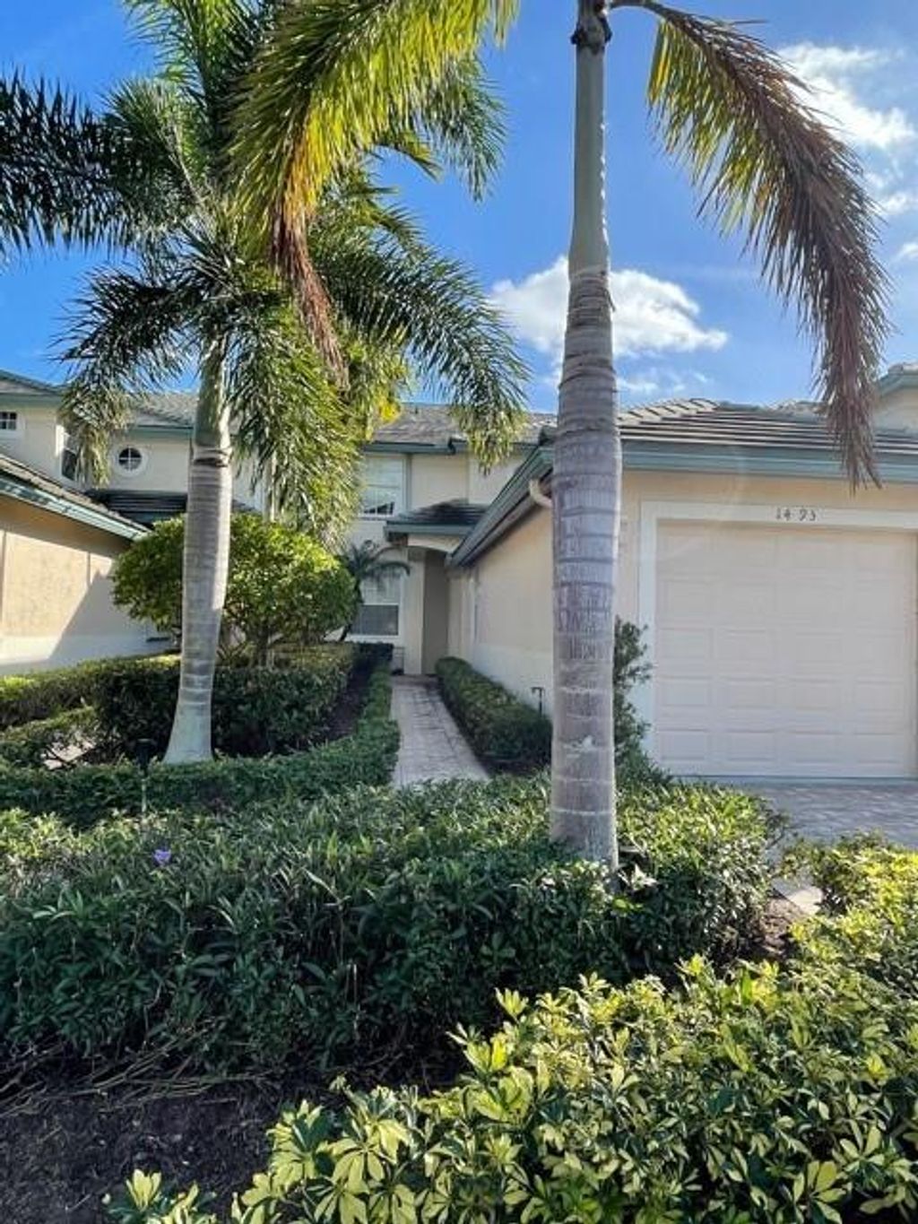 Photo of 1493 SE Prestwick Ln #9B, Port Saint Lucie, FL 34952 (MLS # F10268888)