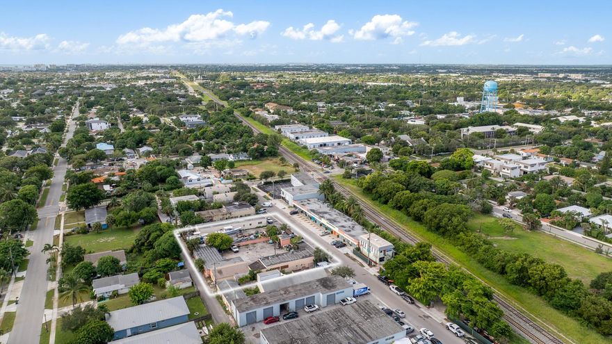 ***INVESOR'S DREAM IN EAST DELRAY!*** Rare double lot (13,260 sqft) in the booming SofA District, just blocks from Atlantic Ave and the beach. Prime CBD-RC zoning allows residential, commercial, or mixed-use up to 5 stories. Build 30 units/acre or up to 70 units/acre with 20% workforce housing. Ideal for multifamily, light industrial, or warehouse use. Month-to-month tenants provide steady income while planning your project. Don’t miss this rare opportunity in one of Delray’s fastest-growing areas!