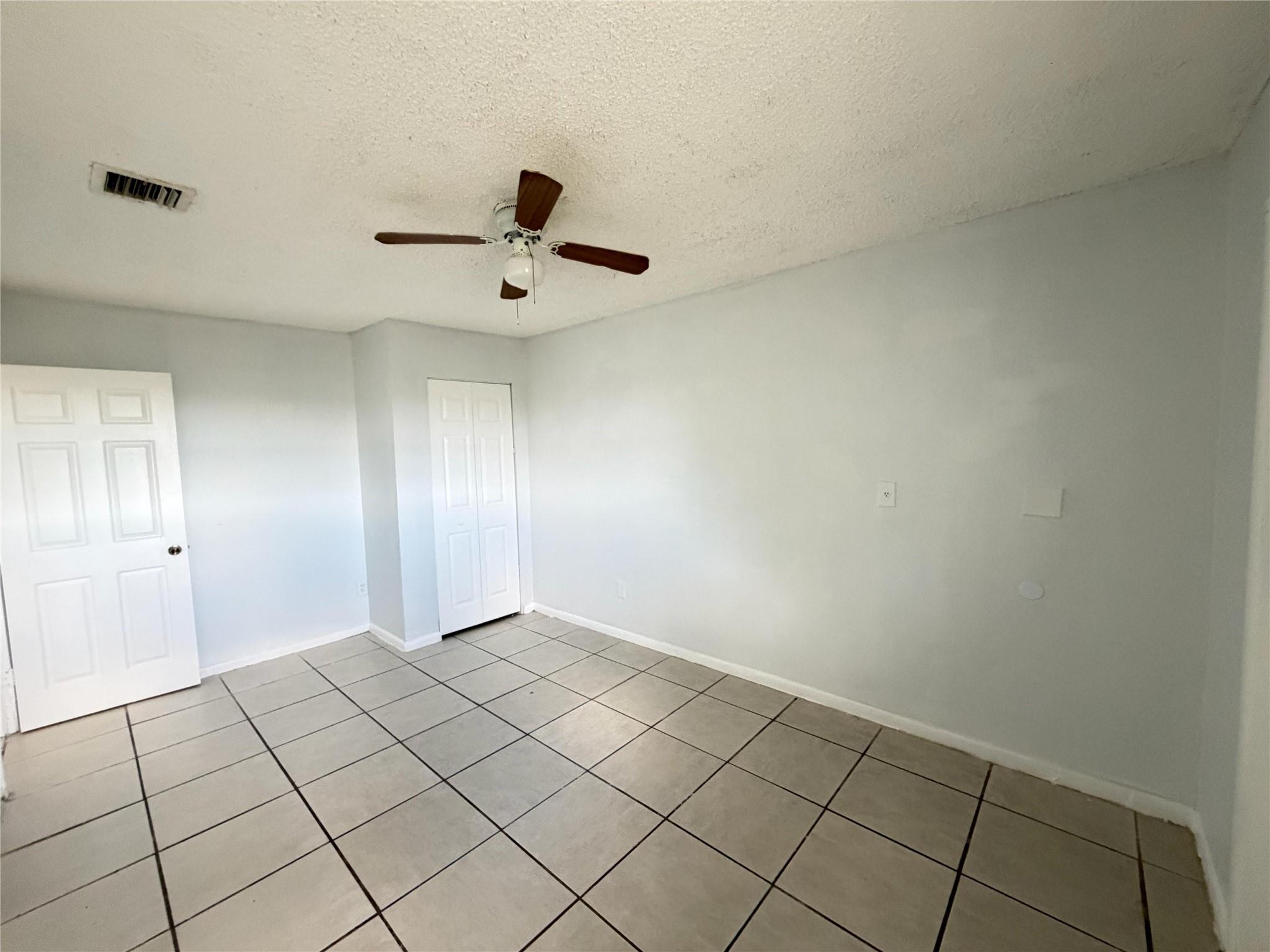 Washington Park Fourth Ad - Residential Lease