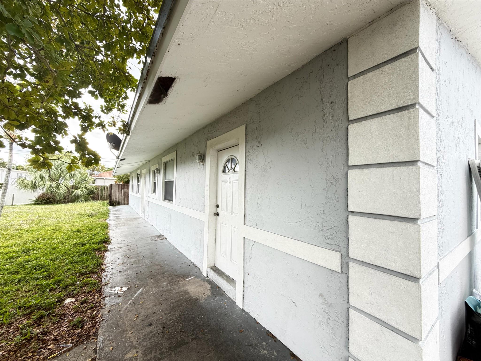 Washington Park Fourth Ad - Residential Lease