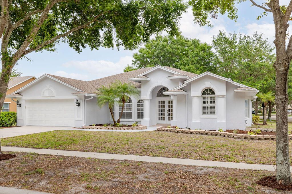Photo of 8298 Redcedar Place, Port Saint Lucie, FL 34953 (MLS # R10789301)