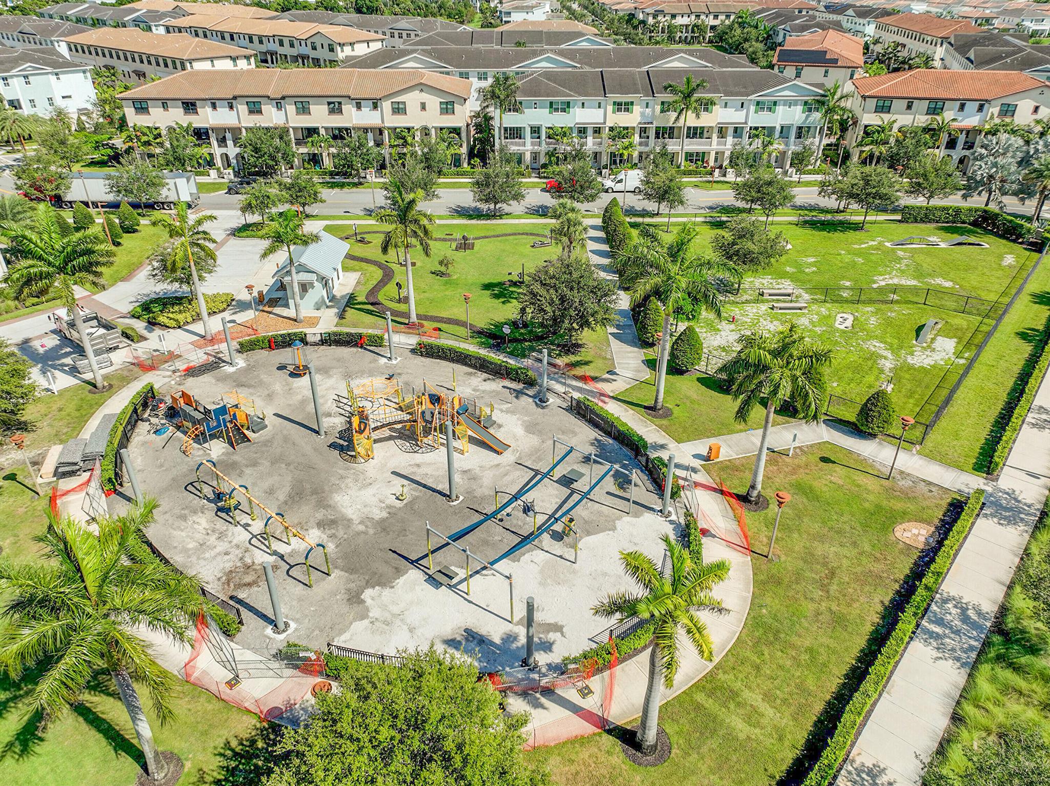 ALTON NEIGHBORHOOD - Residential Lease