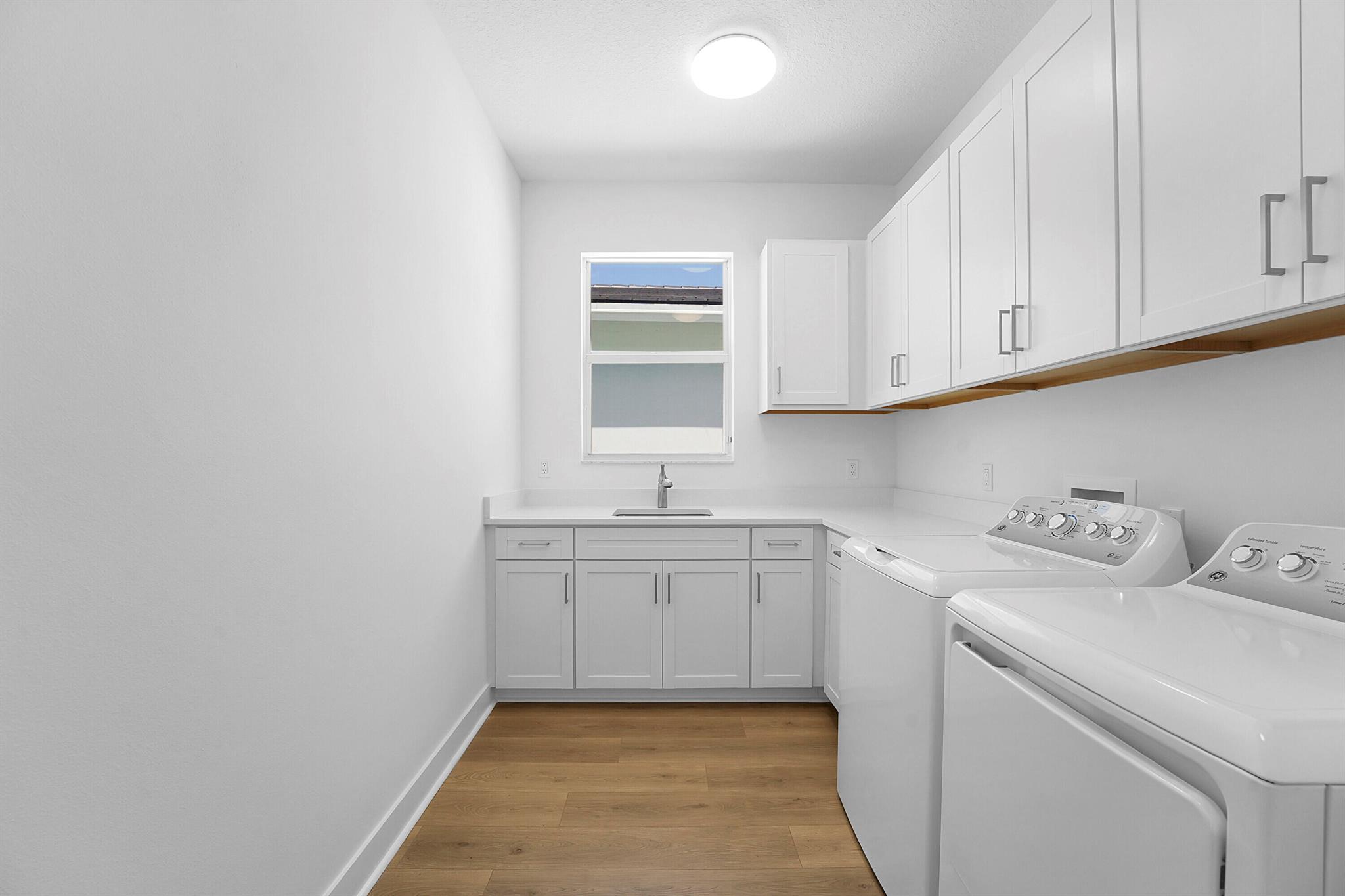 ALTON NEIGHBORHOOD - Residential Lease