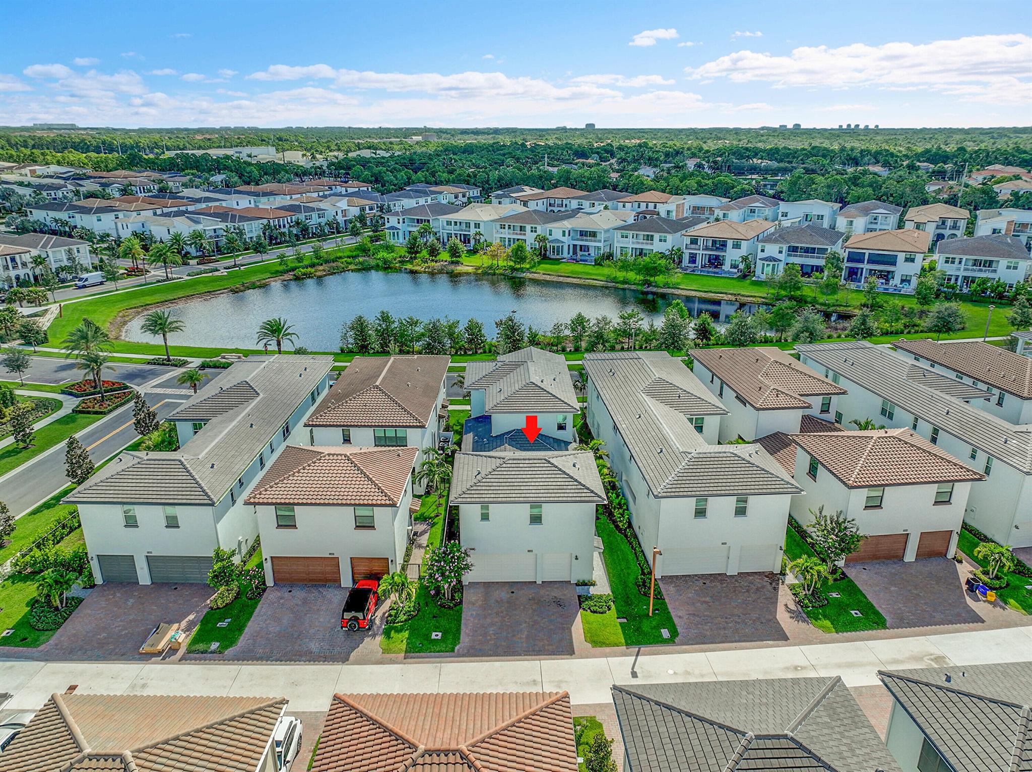 ALTON NEIGHBORHOOD - Residential Lease